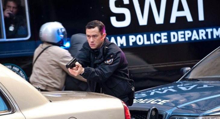 Тёмный рыцарь: Возрождение легенды