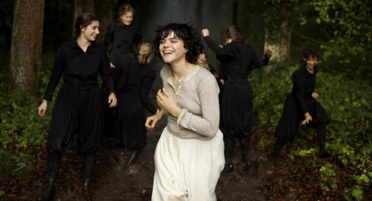 Танцовщица