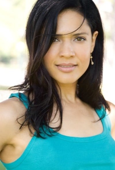 Monique Gabriela Curnen