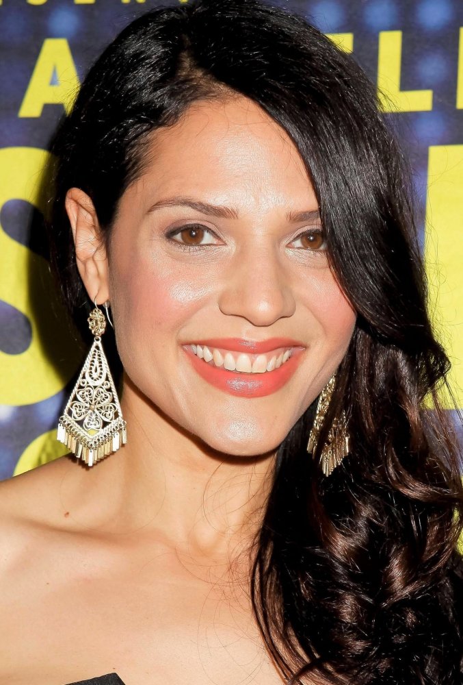 Monique Gabriela Curnen