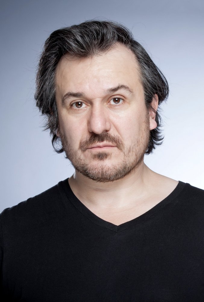 Дэниэл Серкера