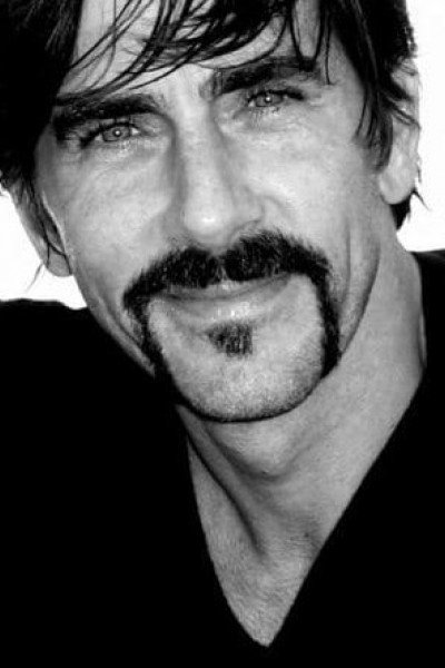 Ларри Холден