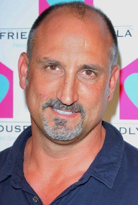 Майкл Пападжон