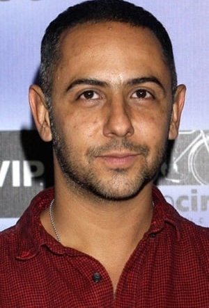 Умберто Бусто