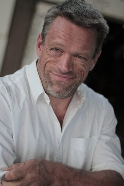 Брайан Томпсон