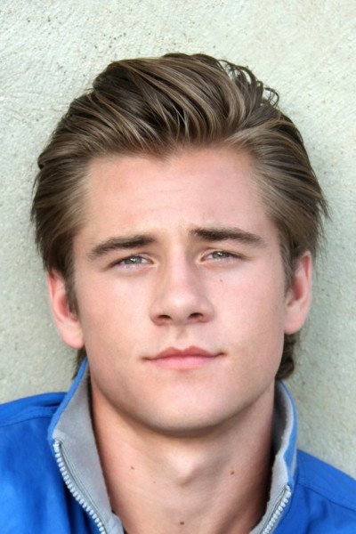 Люк Бенвард