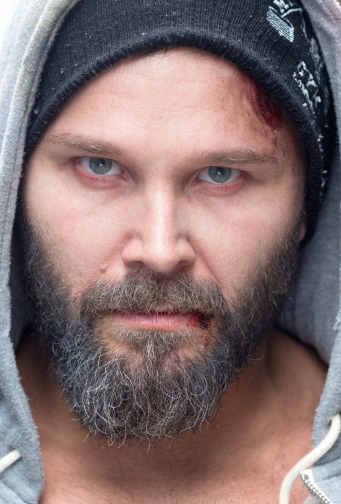 Дэниэл Стисен