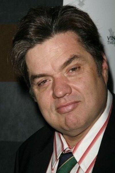 Next photo of Oliver Platt