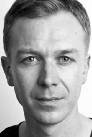 Стивен Робертсон