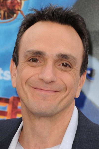 Хэнк Азария