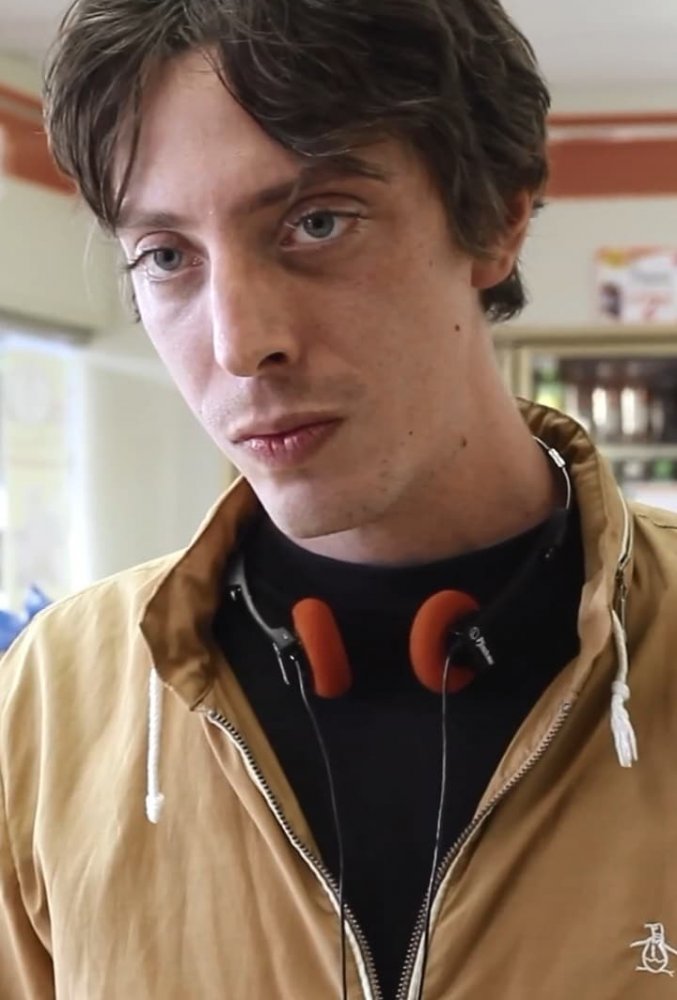 Джошуа Бёрдж