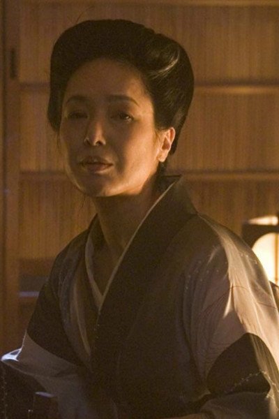 Каори Момои