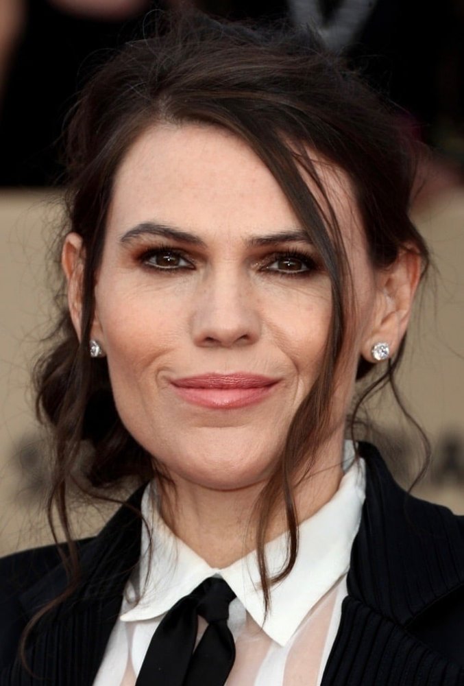 Клеа ДюВалл