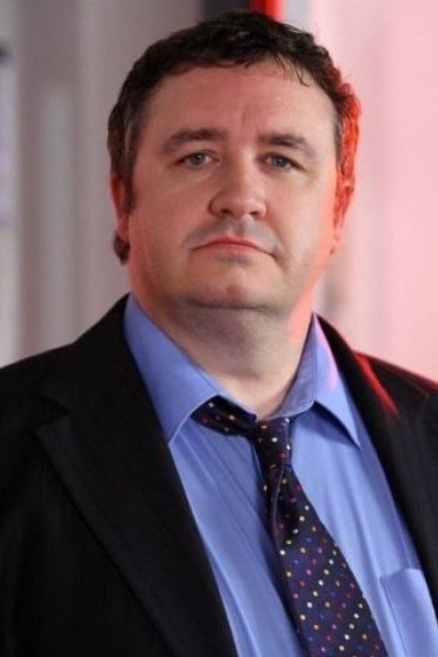 Mark Benton