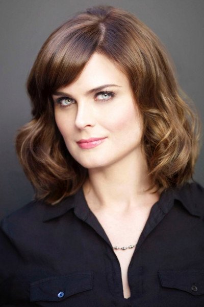 Эмили Дешанель