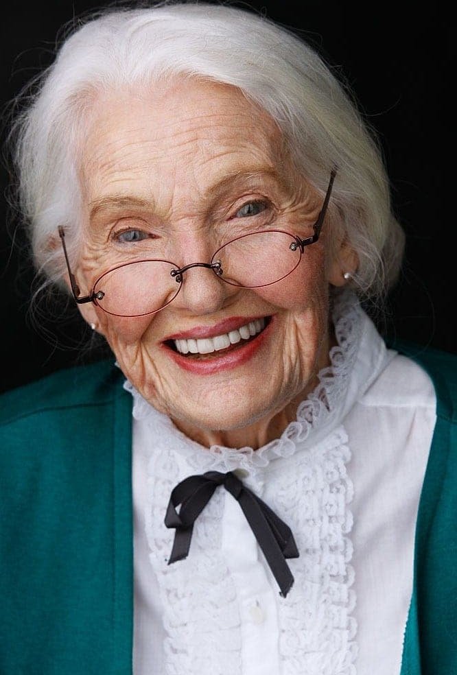 Toothless Granny Gives Neighborhood Telegraph