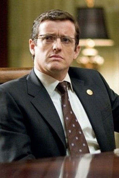 Луис Феррейра