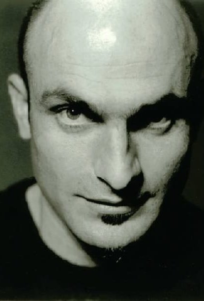 Роберт Тэннион