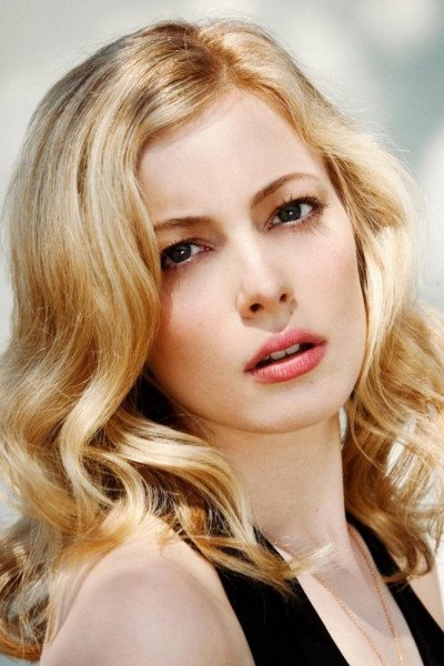 Гиллиан Джейкобс