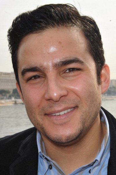 Эннис Эсмер