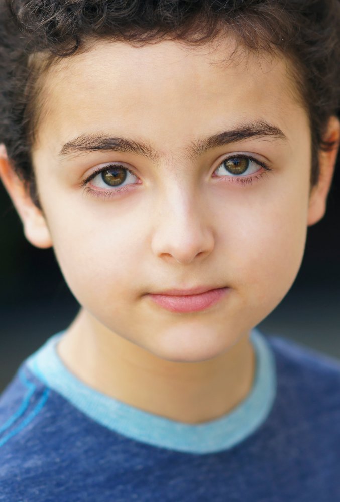 Элиша Хениг