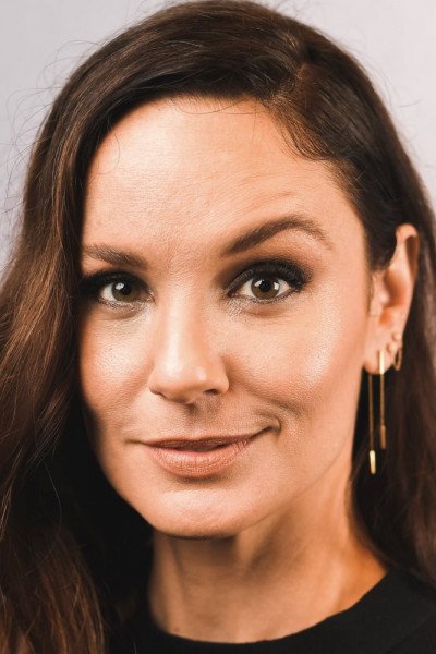 Сара Уэйн Кэллис