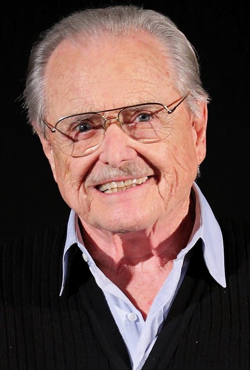 Уильям Дэниелс