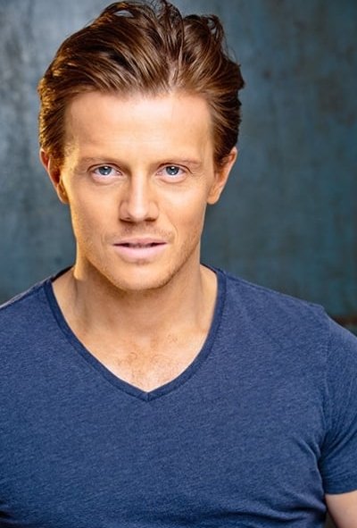 Захари Гарред