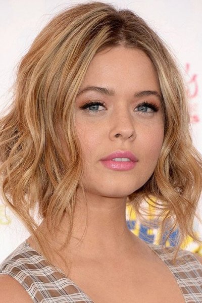 Саша Питерс