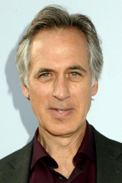 Том Амандес