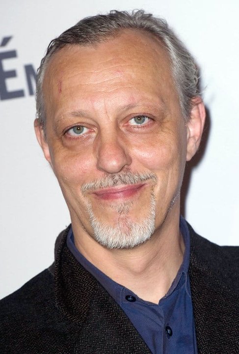 Том Новамбр