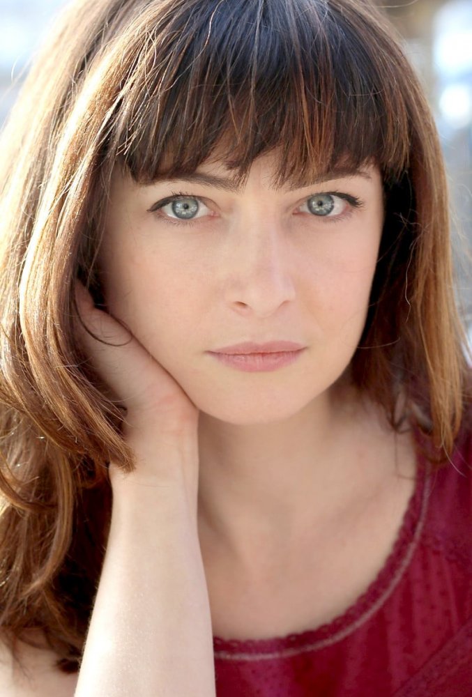 Стефани Папаниан