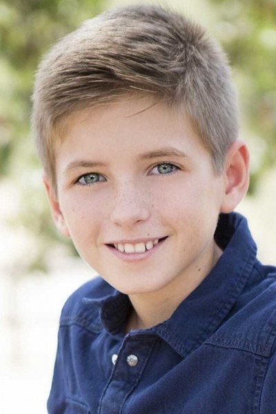 Оливер Белл