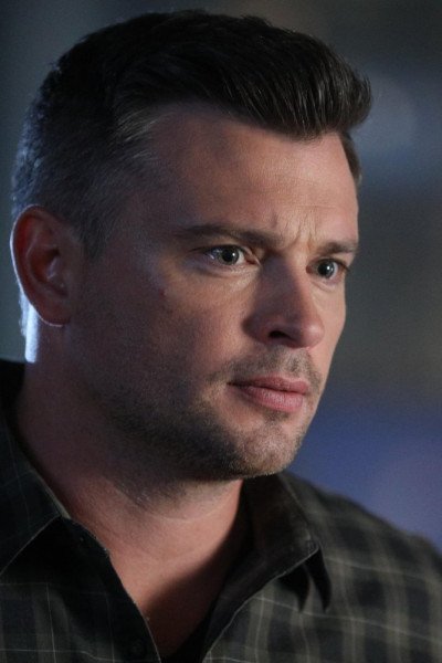 Том Уэллинг