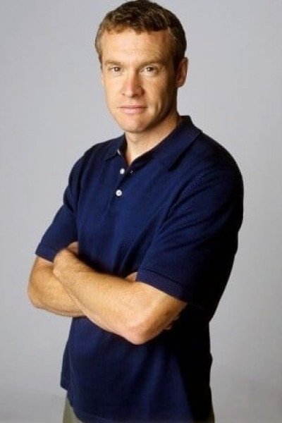 Тейт Донован