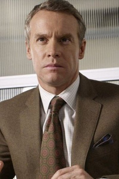 Тейт Донован