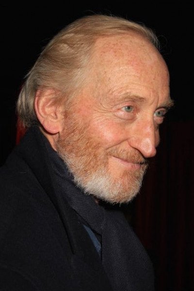 Чарльз Дэнс