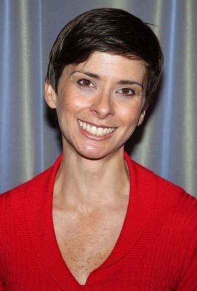 Джанин Серраллес