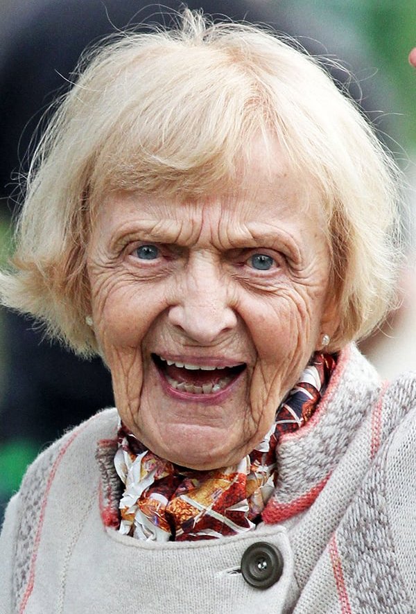 Эллен Альбертини Дау