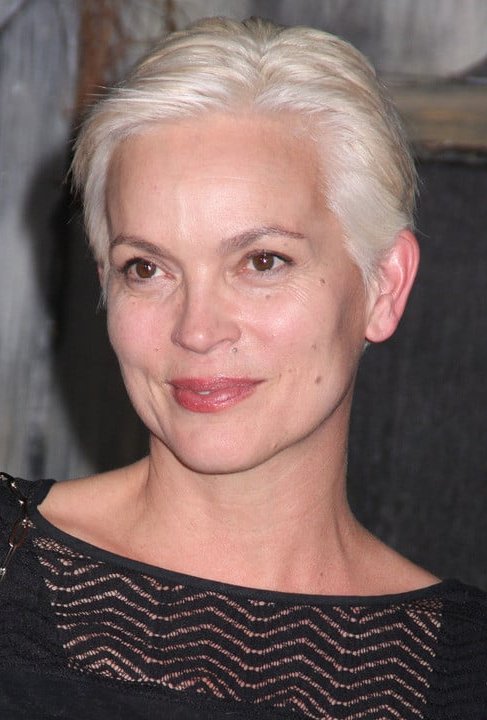 Элизабет Грэйсен