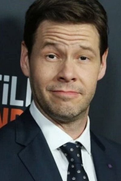 Айк Баринхолц