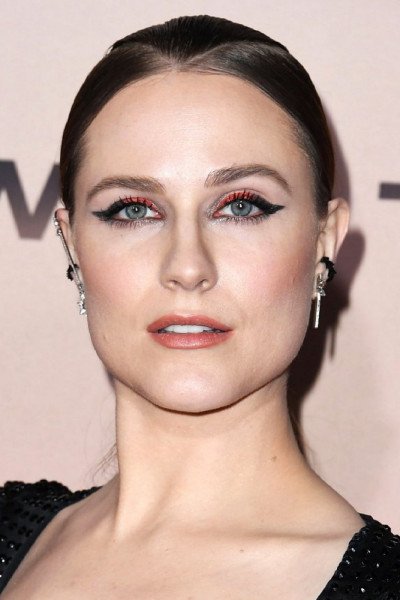 Эван Рэйчел Вуд