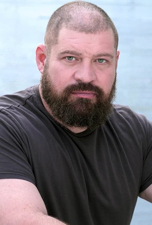 Брэд Уильям Хенке