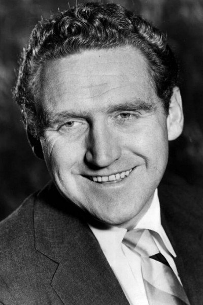 Джеймс Уитмор