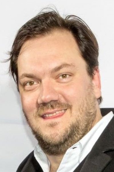 Чарли Хюбнер