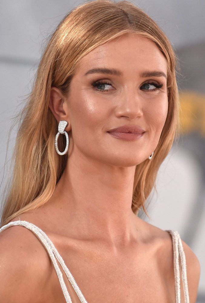 Роузи Хантингтон-Уайтли