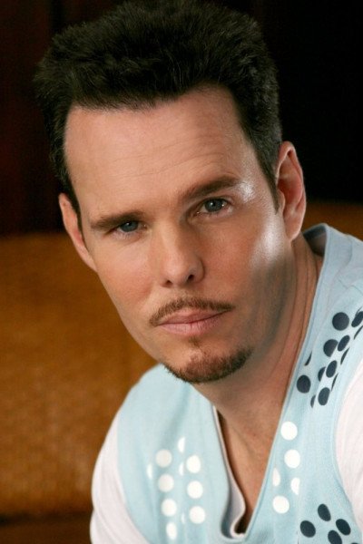 Кевин Диллон