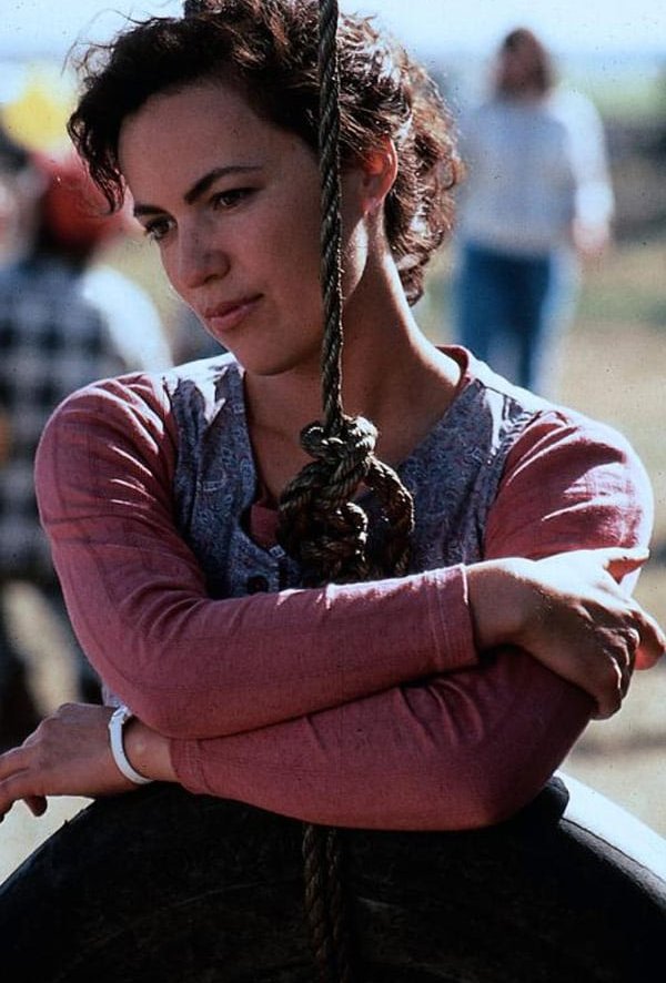 Лора Хэррингтон