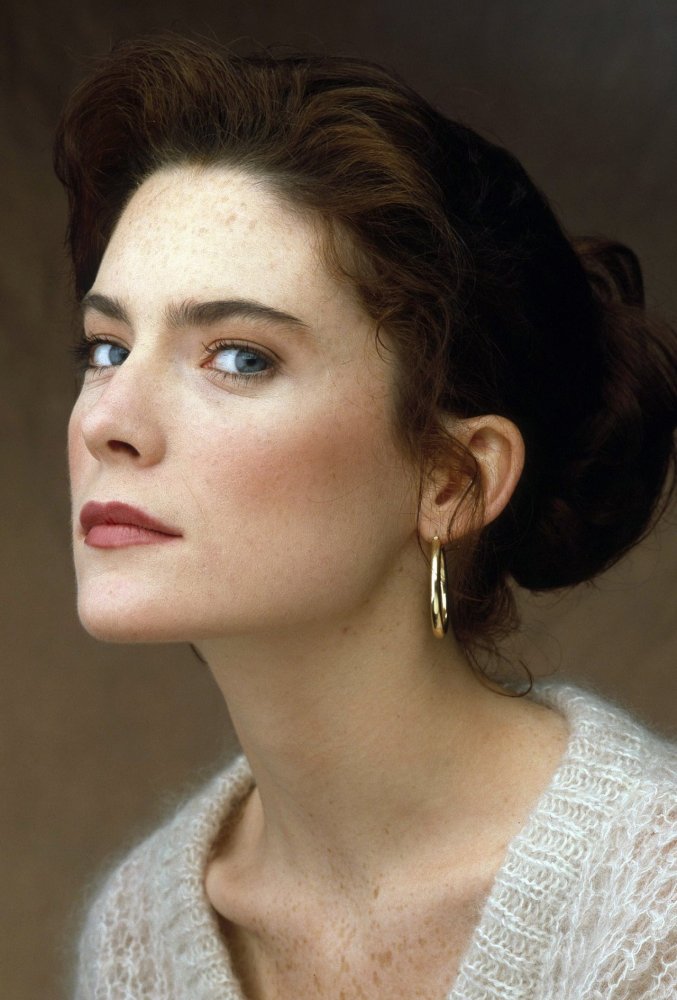 Лара Флинн Бойл