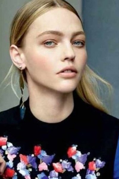 Sasha Pivovarova Fakty I Informaciya Foto Video Filmografiya Smartfacts